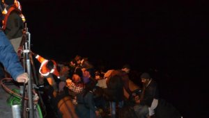 Kuşadası Körfezi'nde 36 kaçak göçmen yakalandı