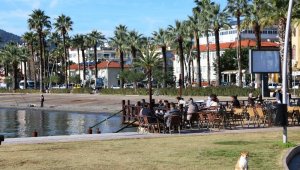 Marmaris güzel havanın tadını çıkardı