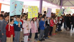Marmaris'te 'Balıkla Büyüyorum' şenliği yapıldı