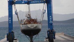 Milyon dolarlık tekneler yaz sezonuna hazırlanıyor