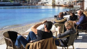 Türkiye kışı, Bodrum yazı yaşıyor