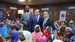 Başbakan Yardımcısı Çavuşoğlu, Port Sudan'da