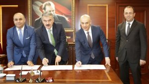 Petkim'in 8. okulu Bayraklı'ya