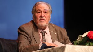 İlber Ortaylı: "Dünya Türkiye'yi kolay hazmedemez"