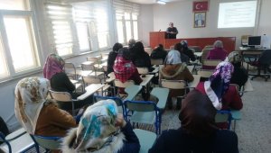 Kadınlara KOSGEB eğitimi veriliyor