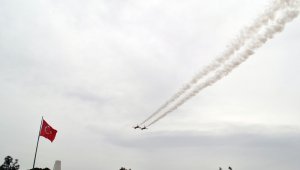 Türk Yıldızları Şehitlik semalarında