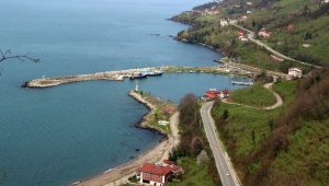 Yalıköy Balıkçı Barınağı 5 yıldır büyütülmeyi bekliyor