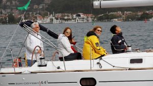 Yelkenleri kadına şiddete karşı açtılar