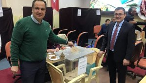Giresun Ticaret ve Sanayi Odası'nda Çakırmelikoğlu 3. kez başkan
