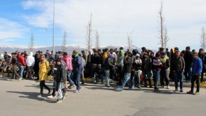 Kaçak göçmenlerin umuda yolculuğu