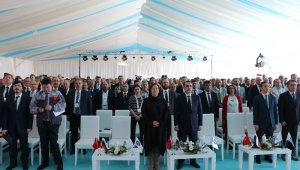 Zoteeva: "Nükleer santral 100 yıllık bir dönemde 180 milyar dolarlık bir kar getirecek"