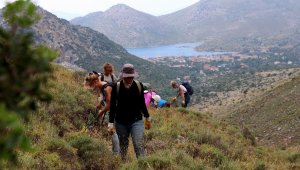 Antik Karia yolunun gönüllü işçileri