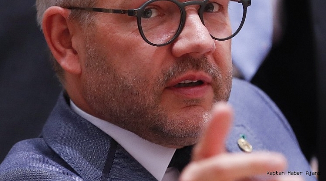Almanya Devlet Bakanı Roth: "İngiltere AB'den anlaşmasız ayrılmaktan kaçınsın"