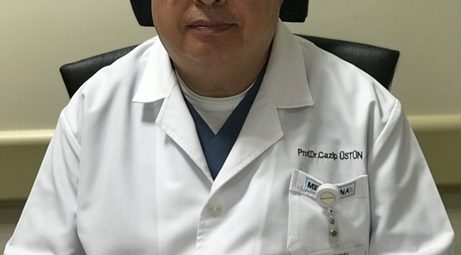 Prof. Dr. Üstün: "Menopozla birlikte görülme sıklığı artan hastalıklara dikkat"