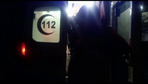 Alkol alan genç denize atladı, polis kurtardı