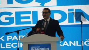 Bakan Dönmez: "İlk hedefimiz Akdeniz'de de bir keşif gerçekleştirmek"