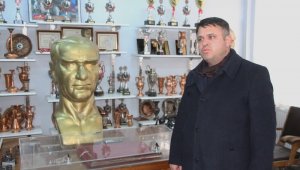 Erzincan Lisesi'nde bulunan müze tarihe ışık tutuyor