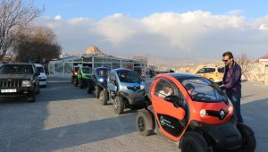 Kapadokya'da elektrikli twizyler turlara başladı