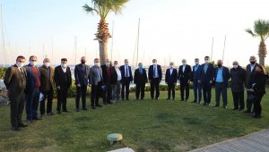 Deniz patlıcanı avcılığı 15 Nisan'da sona eriyor