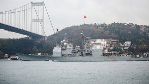 Rusya, Karadeniz'e giren ABD savaş gemisini yakın takibe aldı