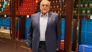 Tarihi tatlıcı kandil simidinin hikayesini ve kültürünü anlattı