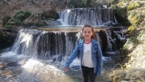 Traverten şelalesi görenleri hayran bırakıyor