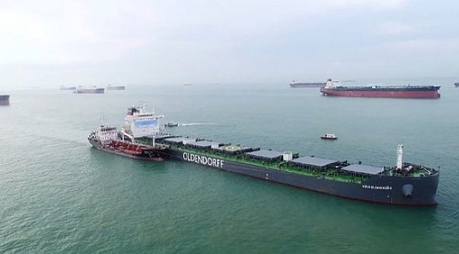 Singapur'da bir ilk: Okyanus aşırı seyir yapan gemide biyoyakıt denemesi!
