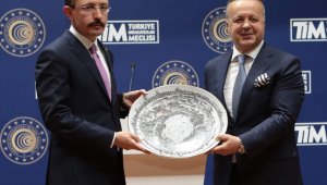 İhracat ailesi 218 ülkede Türk bayrağını dalgalandırdı