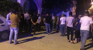 Elazığ'da cami avlusunda erkek cesedi bulundu