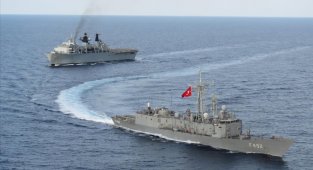 ''Ülkemizin deniz yetki alanını karasuları ile sınırlandırmak cehaletin yansımasıdır"