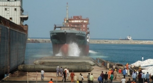 Ünye Tersanesi yeni sahiplerine geçti!