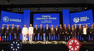 II. Türkiye Denizcilik Zirvesi’nde sektörün geleceği konuşuldu